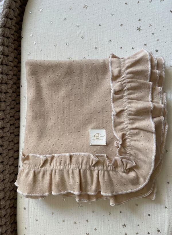 Coperta traforata con le balze SAND