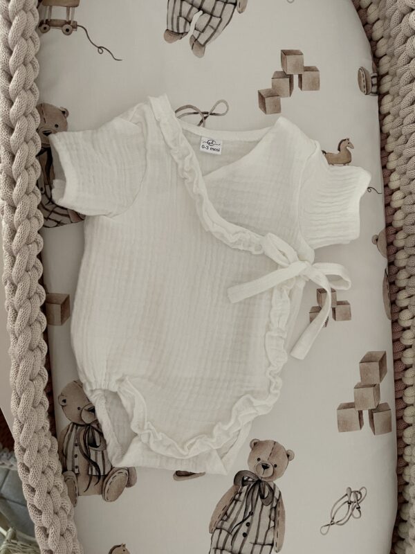 Body in cotone bisnco con le balze